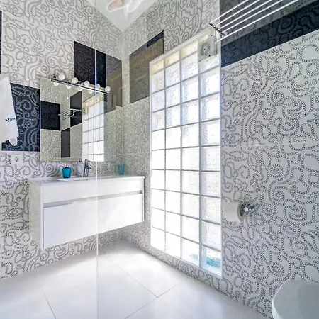 アパートホテル Massi セリミエ